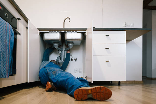 Professional Plumbing technician working in Silverado, CA